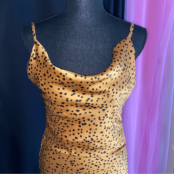 Nyla Cheetah Inspired adjustable Dress - Picture 8 of 13